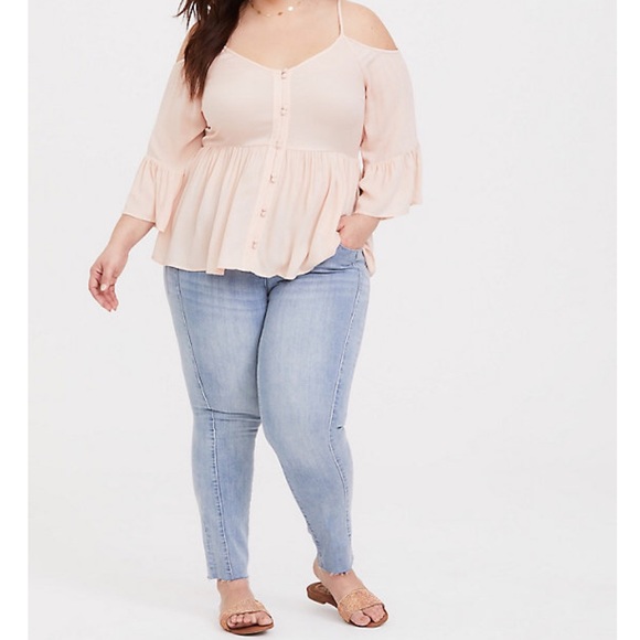 BLUSH COLD SHOULDER BLOUSE - Picture 2 of 5